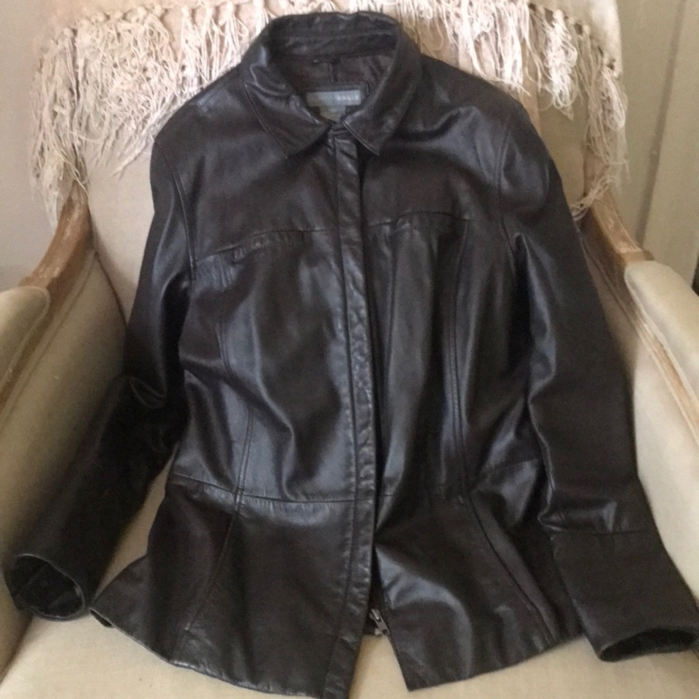 💯LEATHER Jacket in EUC